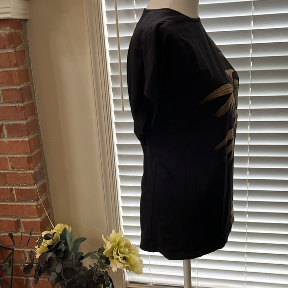 Metropolitan Museum of Art black & gold short sleeved shirt size medium - Picture 3 of 9